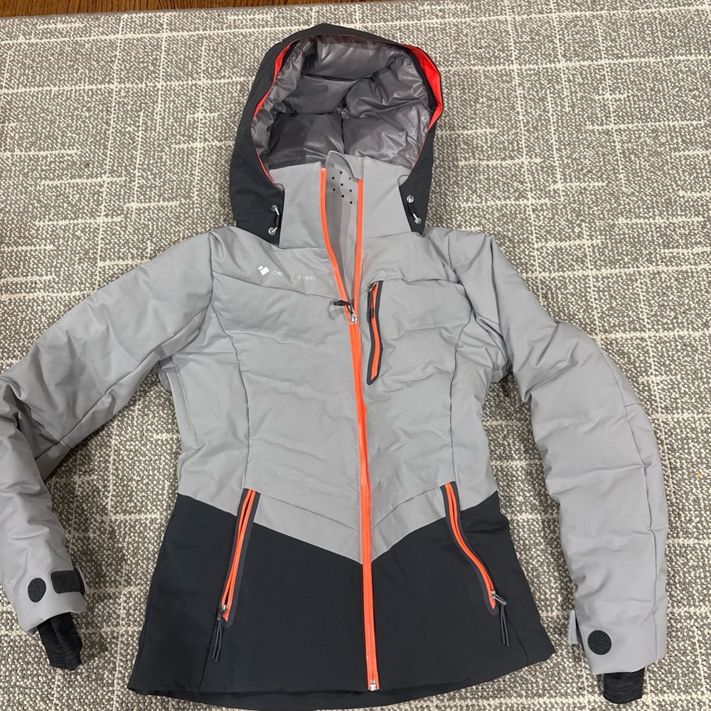 OBERMEYER Cosima Down Jacket sz 2. Pristine condition.